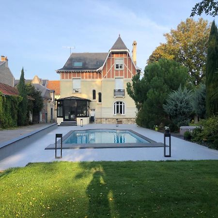 Le Pavillon De Nathalie Hotel Isles-sur-Suippe Exterior foto